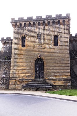 Toren van de koning, onderdeel van de vestingwerken, in Mézières