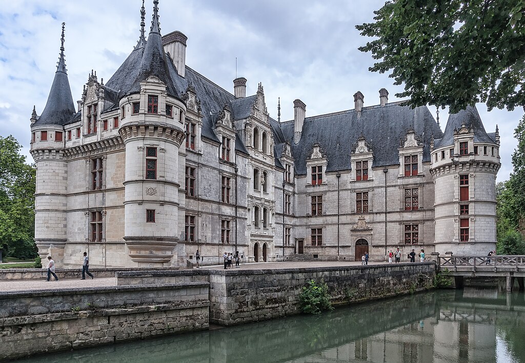 Chateau-Azay-le -Rideau-CourtInterieure