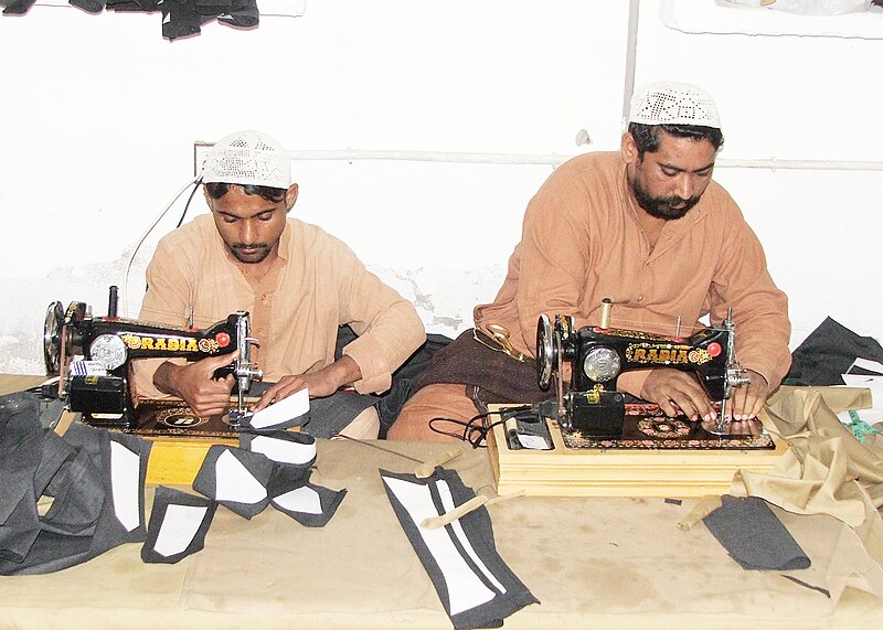 File:Convicted prisoners learning the art of tailoring and stiching the clothes during confinement in Central Jail Faisalabad, Pakistan in 2010.jpg