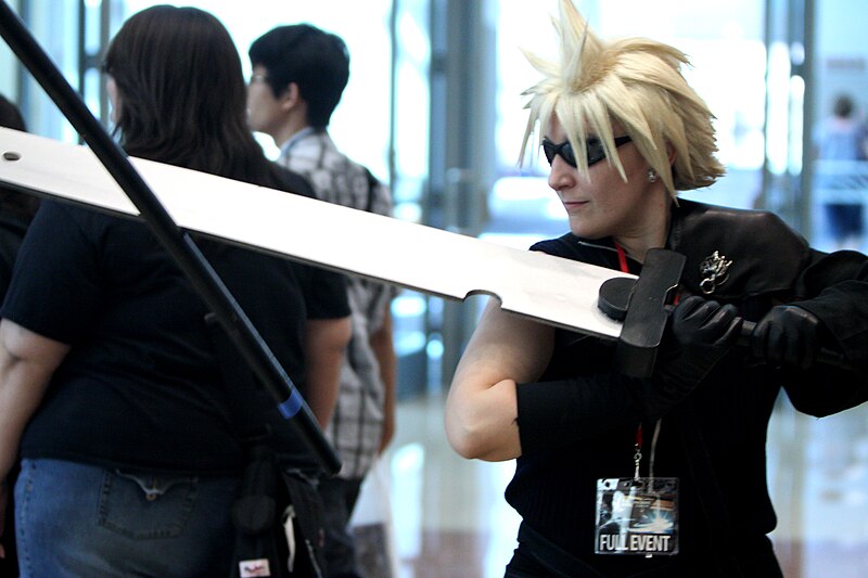 File:Cosplayer (5777906299).jpg