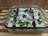 Dahi Vada on Glass plate.jpg