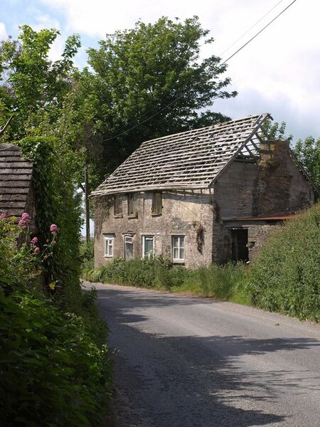 File:Derelict cottage, Sorley - geograph.org.uk - 1354286.jpg