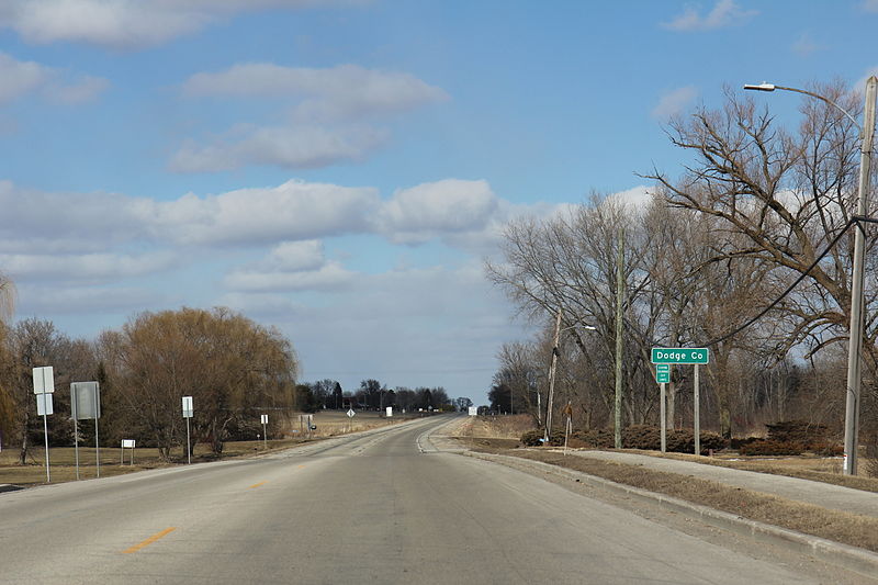 File:Dodge County Wisconsin Sign looking northeast WIS73.jpg