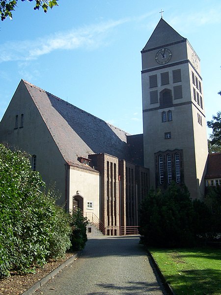 File:Dresden Apostelkirche.jpg