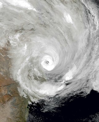 <span class="mw-page-title-main">Cyclone Eloise</span> South-West Indian Ocean cyclone in 2021