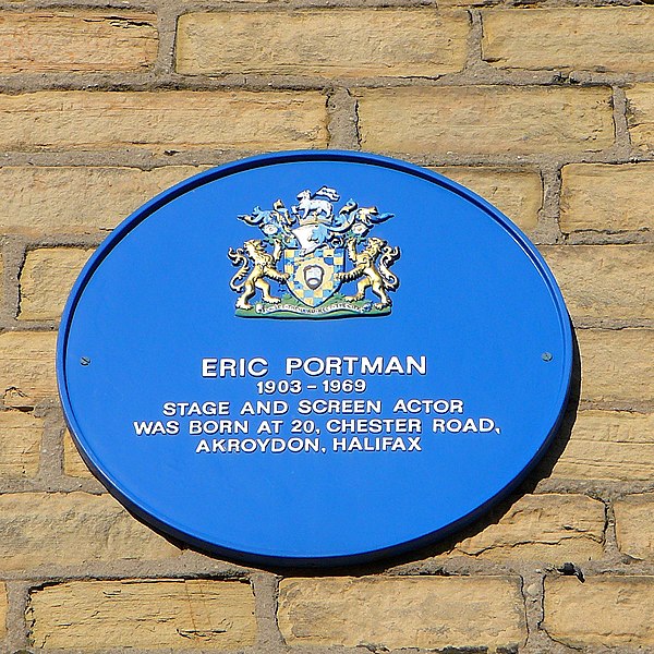 Blue Plaque dedicated to Eric Portman.