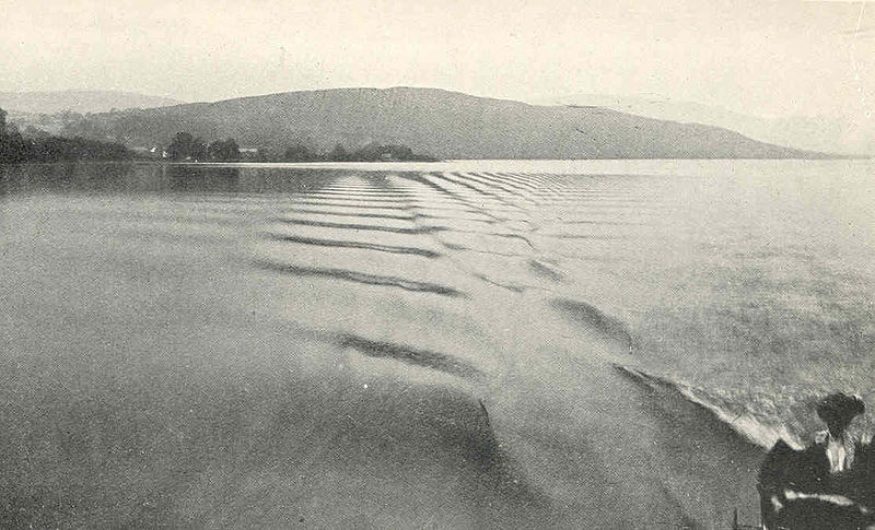 File:FMIB 38035 Wave-Track of Steamer on Coniston Water, Showing Interference Bands Between Diverging Waves of the Bow and Stern Series.jpeg