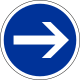 B21-1. Obligation de tourner à droite avant le panneau.