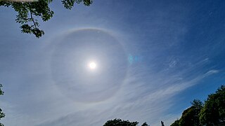 Halo solar en Buenos Aires, Argentina (10 de diciembre de 2022).