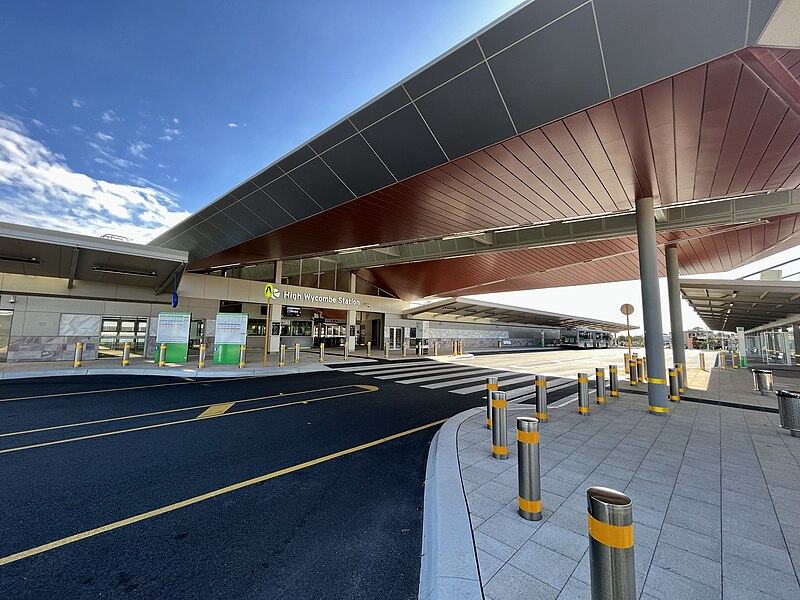 File:High Wycombe Station exterior and bus interchange, Western Australia, May 2023 05.jpg