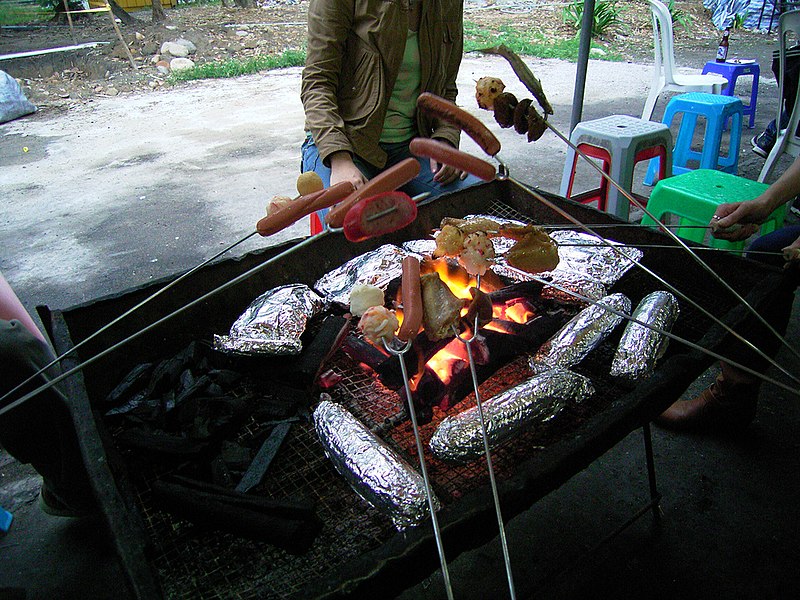 File:Hkstylebbq.jpg