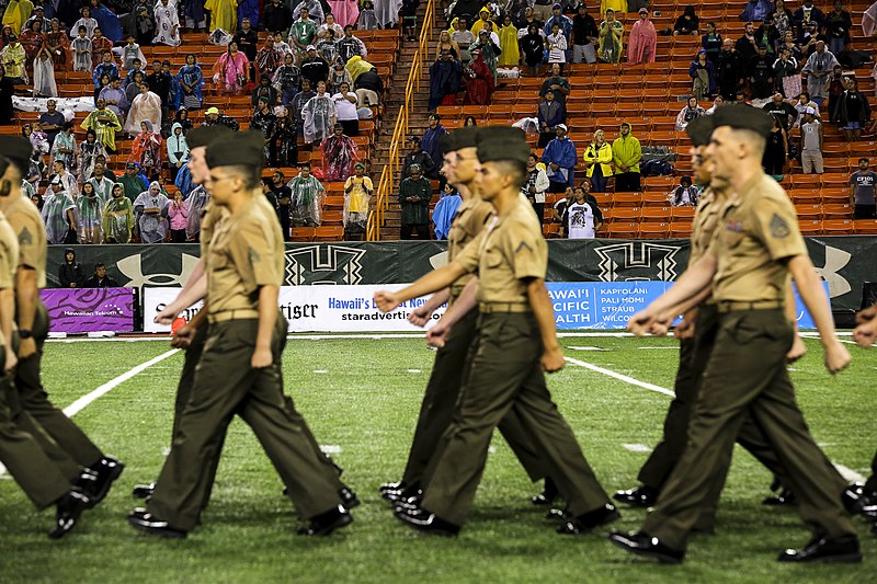 File:Honoring U.S. Service Members 161030-M-JM737-1002.jpg