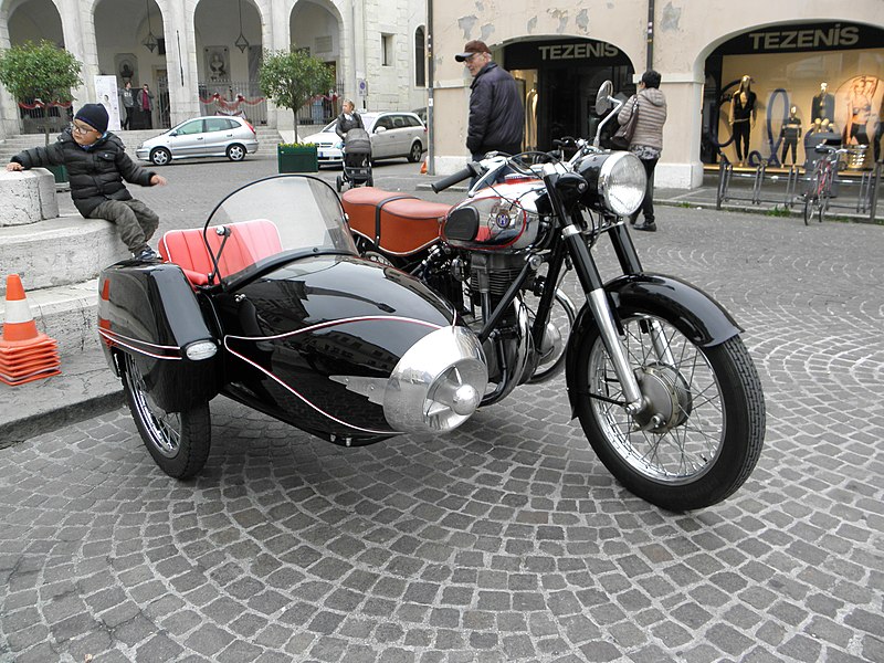 File:Horex sidecar in Rovigo 02.JPG