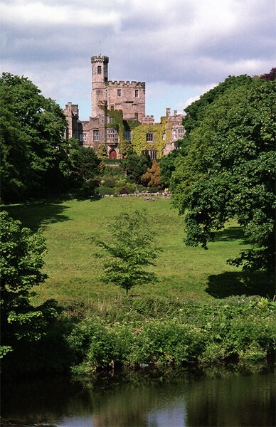 File:Hornby Castle, Hornby - geograph.org.uk - 3392322.jpg