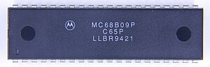 Ic-photo-Motorola--MC68B09P--(6809-CPU).JPG