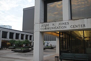 <span class="mw-page-title-main">Moody College of Communication</span> American communication college at the University of Texas at Austin