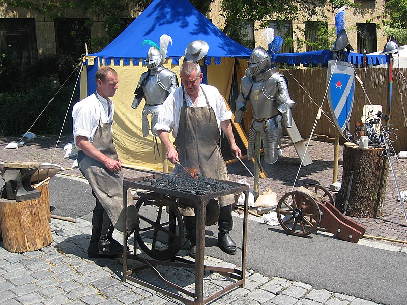 File:Kronachstadtfest.jpg