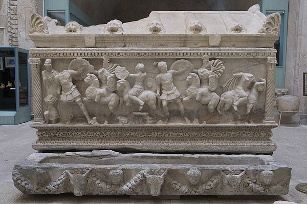 An Amazon Sarcophagus in Kütahya Archaeological Museum