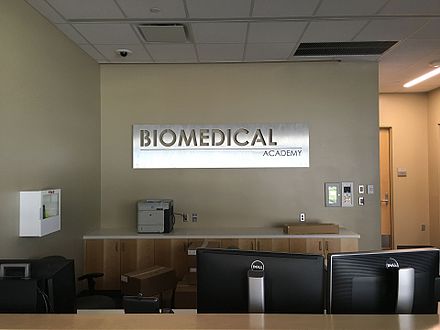 The front office of the biomedical academy, during transition to the new campus. LMHS Biomedical.jpg