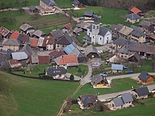 Usa ka Aerial View sa Village