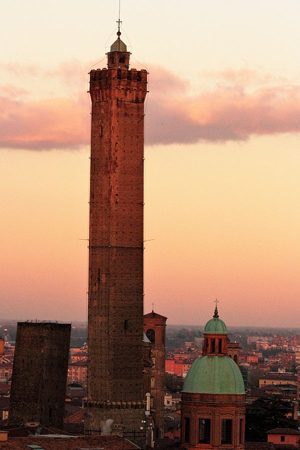 Torre degli Asinelli