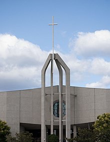 Lake Ave.Church.jpg