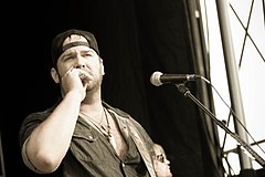 Lee Brice at 2011 Country Throwdown Tour