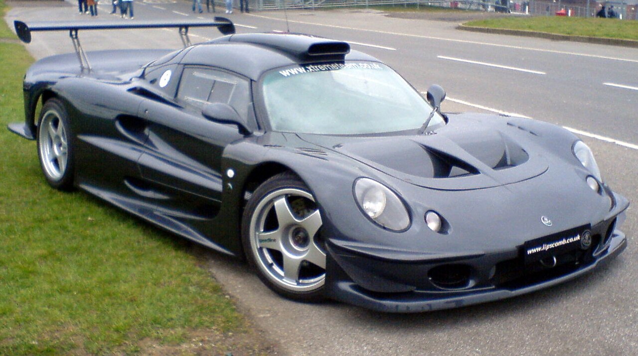 Image of Lotus Elise GT1 Road Car (front right)