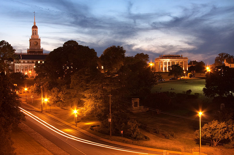 File:Macon night.JPG