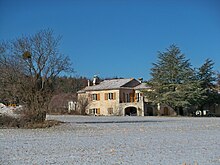 Maison à terre ou bastide sur le plateau d'Albion à Saint-Christol.