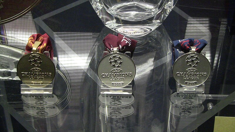 File:Manchester United Champions League Medals.jpg