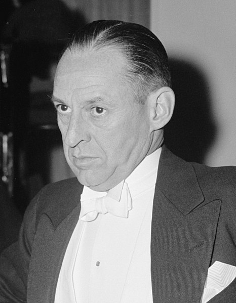 File:Marriner Eccles 1939 (cropped).jpg