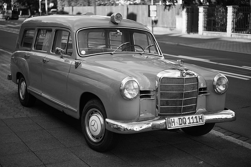 File:Mercedes-Benz W120 station wagon Binz Hannover Germany 02.jpg