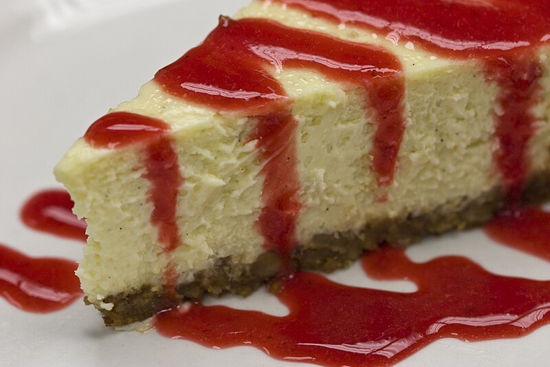 File:Mondays at Il Forno - Cheesecake with strawberry sauce.jpg