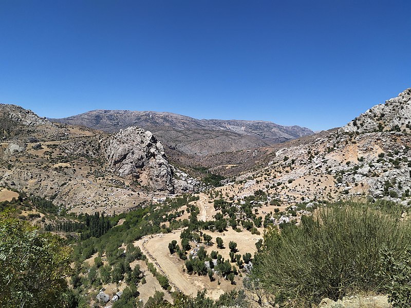 File:Mount Nemrut National Park (1).jpg