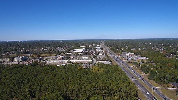 Intersection of South College Road, South 17th Street, and Waltmoor Road from the air