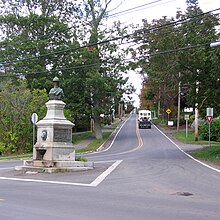 Harold Lothrop Borden Monument in Canning, NS NSRoute358.jpg