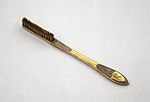 Thumbnail for File:Napoleon’s toothbrush, c 1795. (9660576547).jpg