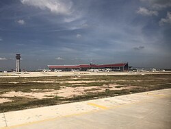 L'aeroporto dalla pista