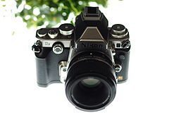 Nikon Df silver 01.jpg