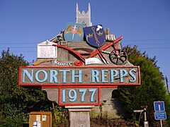 Northrepps Village Sign 23rd Oct 2007.JPG