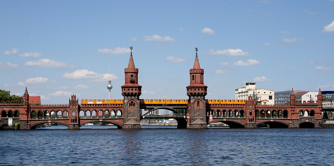 Jembatan Oberbaum