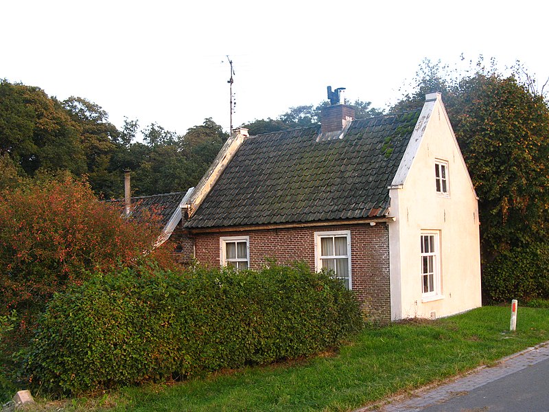 File:Olst rijksstraatweg 8.JPG