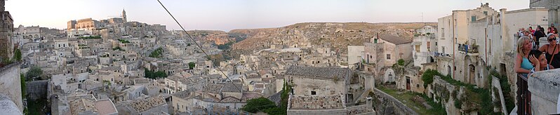 File:Panorama Matera.JPG