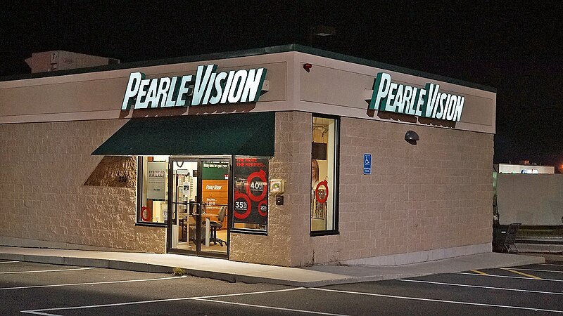 File:Pearle Vision.JPG