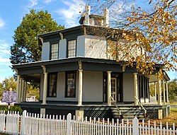 Petty-Roberts-Beatty Octagon House.JPG