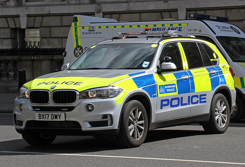 File:Police BMW X5 (34276435566).jpg