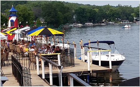 Port Edwards Seafood Restaurant Outdoor Seating - panoramio.jpg