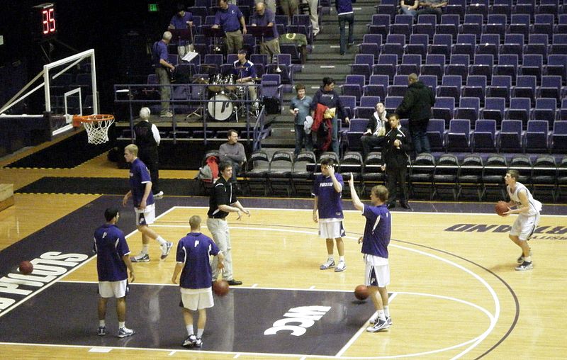 File:Portland Pilots warm up.jpg