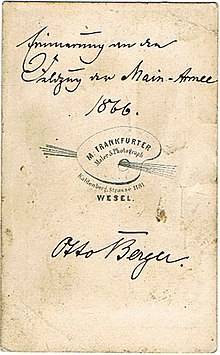 Handschrift von Otto Berger und Stempel des Fotografen